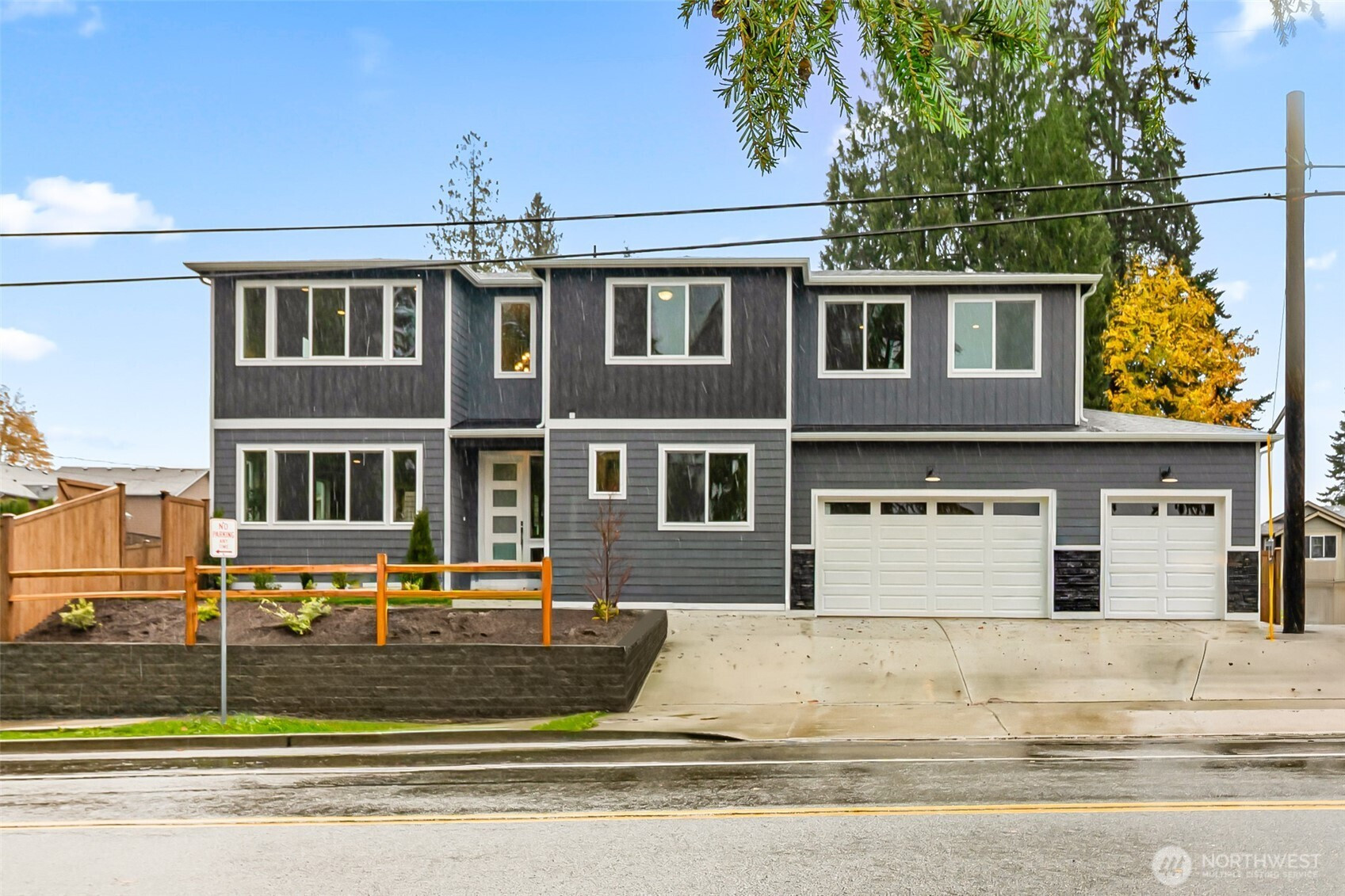 1720 S Lake Stickney Drive, Lynnwood, WA 98087