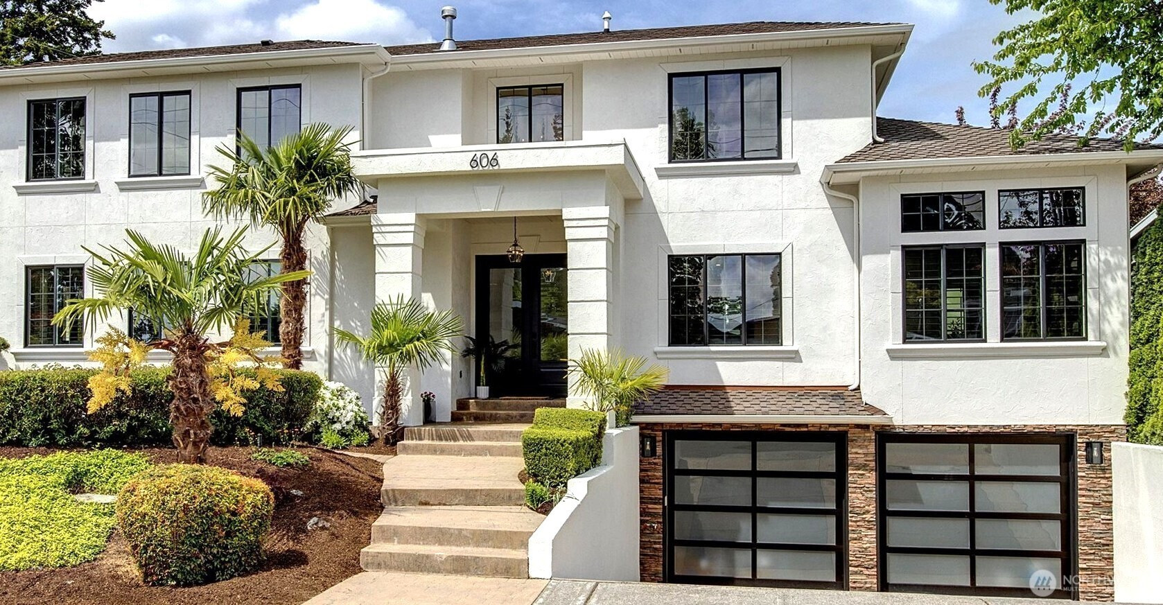 606 10th Ave, Kirkland, WA 98033