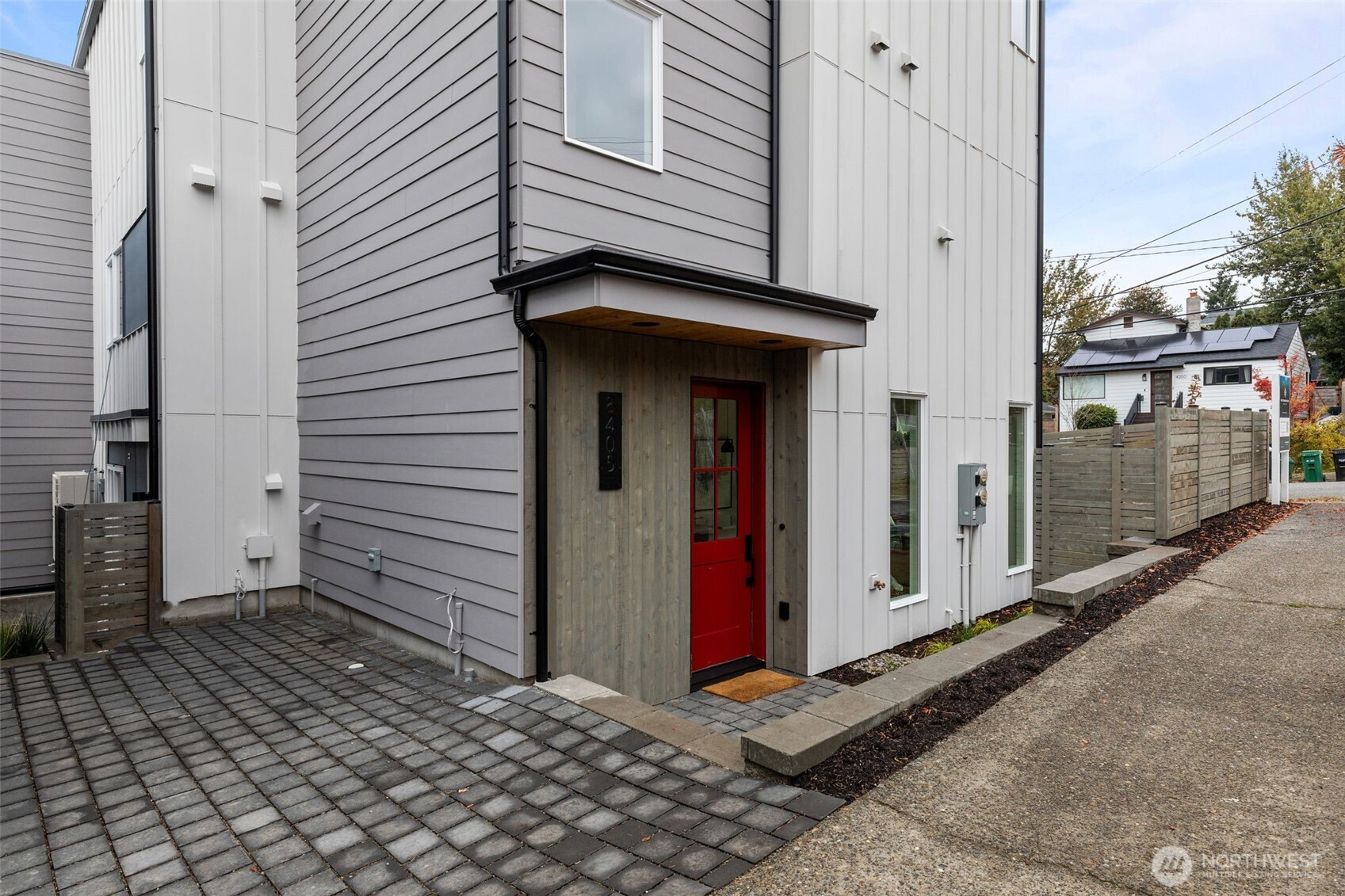 8405 42nd Avenue SW, Seattle, WA 98136