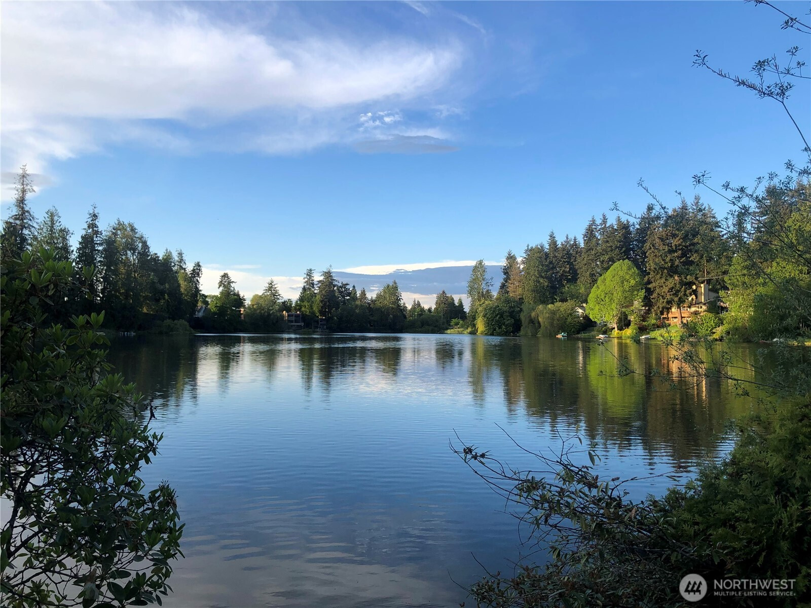 19414 Aurora Avenue N, Shoreline, WA 98133