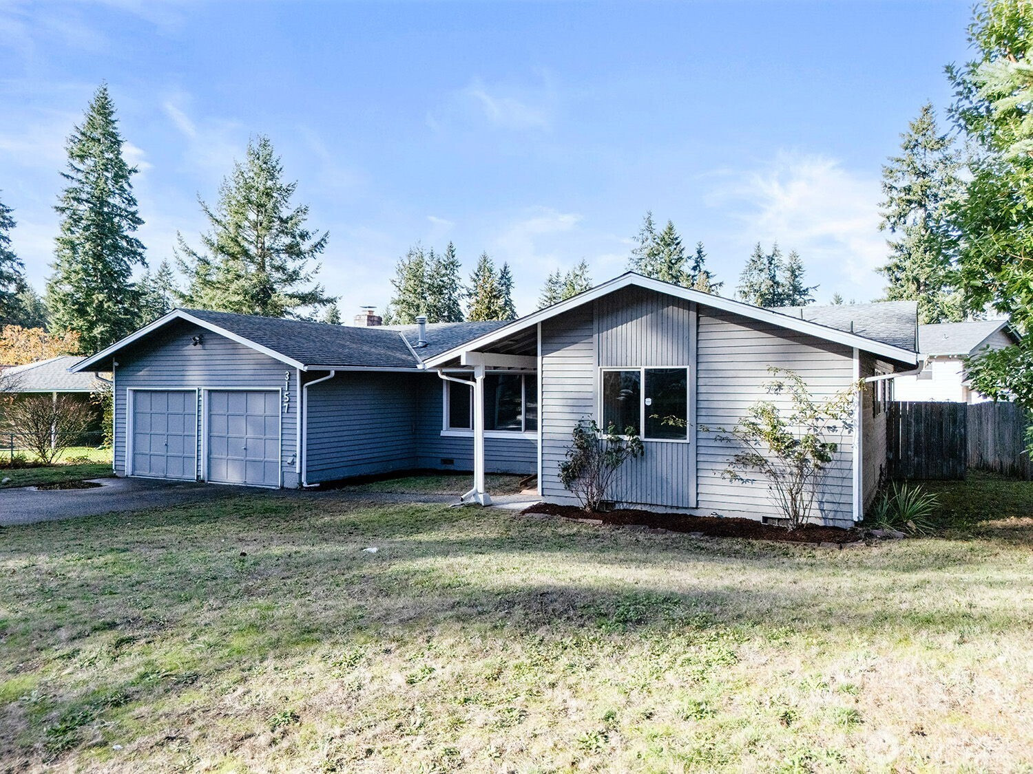 3157 SE Villa Carmel Drive, Port Orchard, WA 98366