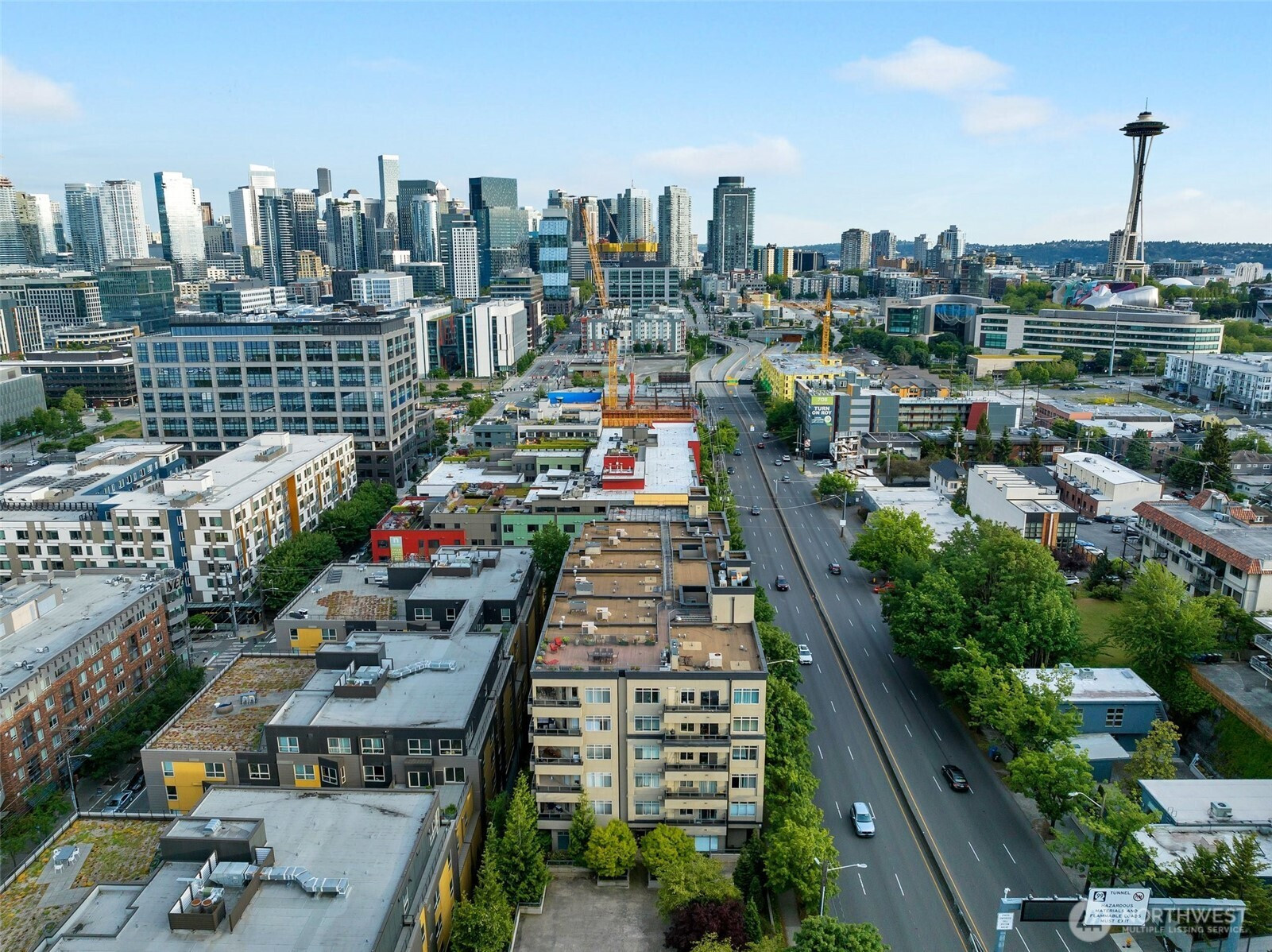 900 Aurora Avenue N, Seattle, WA 98109