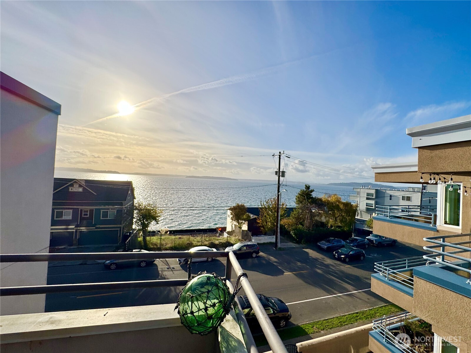 4222 Beach Drive SW, Seattle, WA 98116