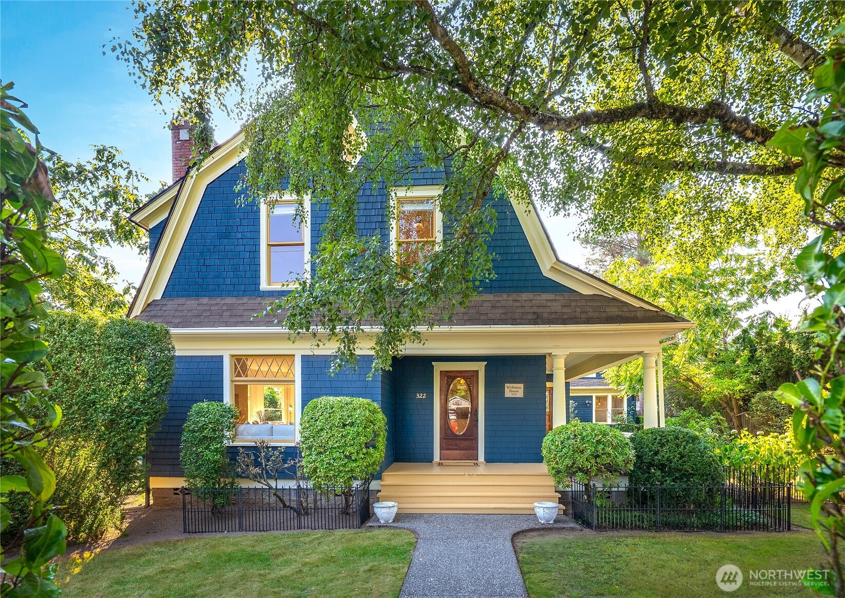 322 AVENUE D, Snohomish, WA 98290