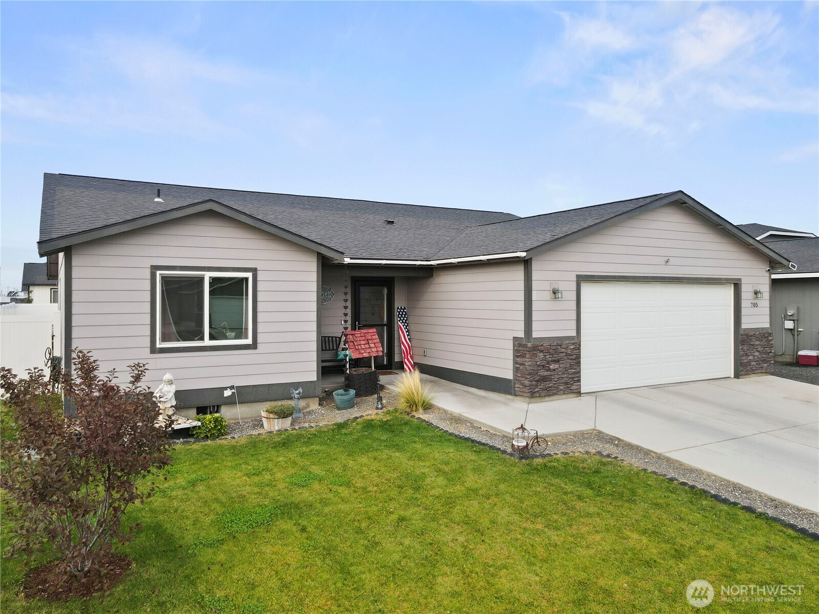 705 E Mt Adams Street, Othello, WA 99344