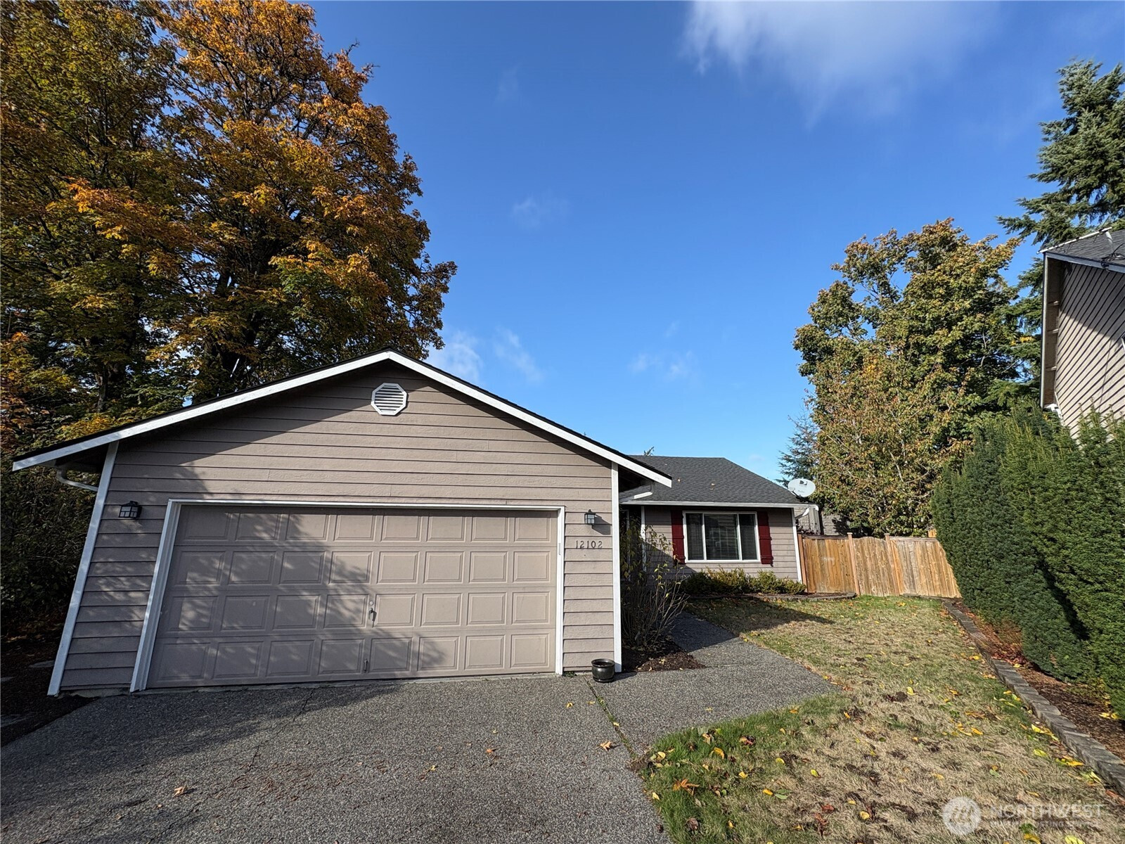 12102 NE 107th Street, Kirkland, WA 98033