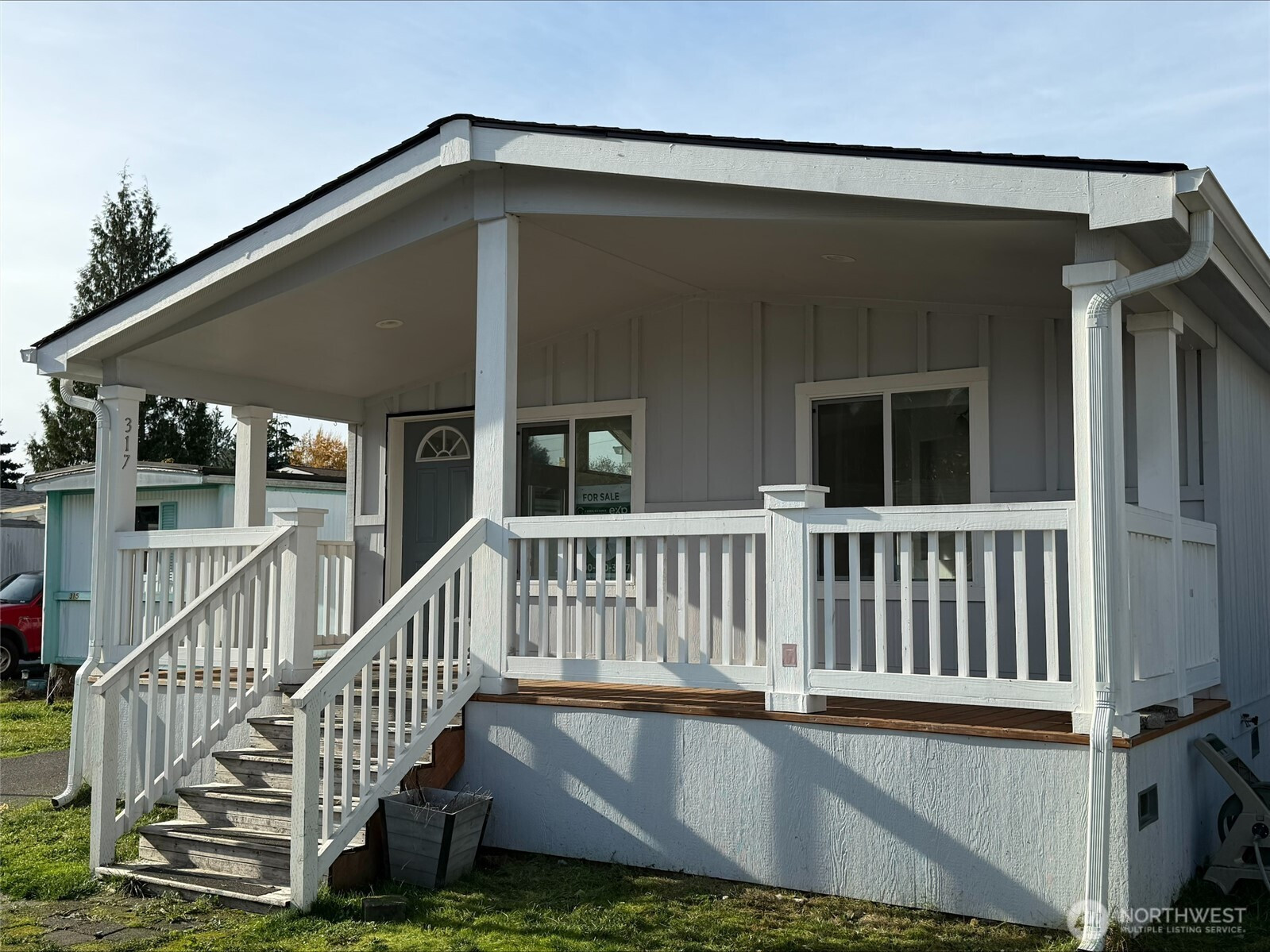 31008 3rd Avenue, Black Diamond, WA 98010