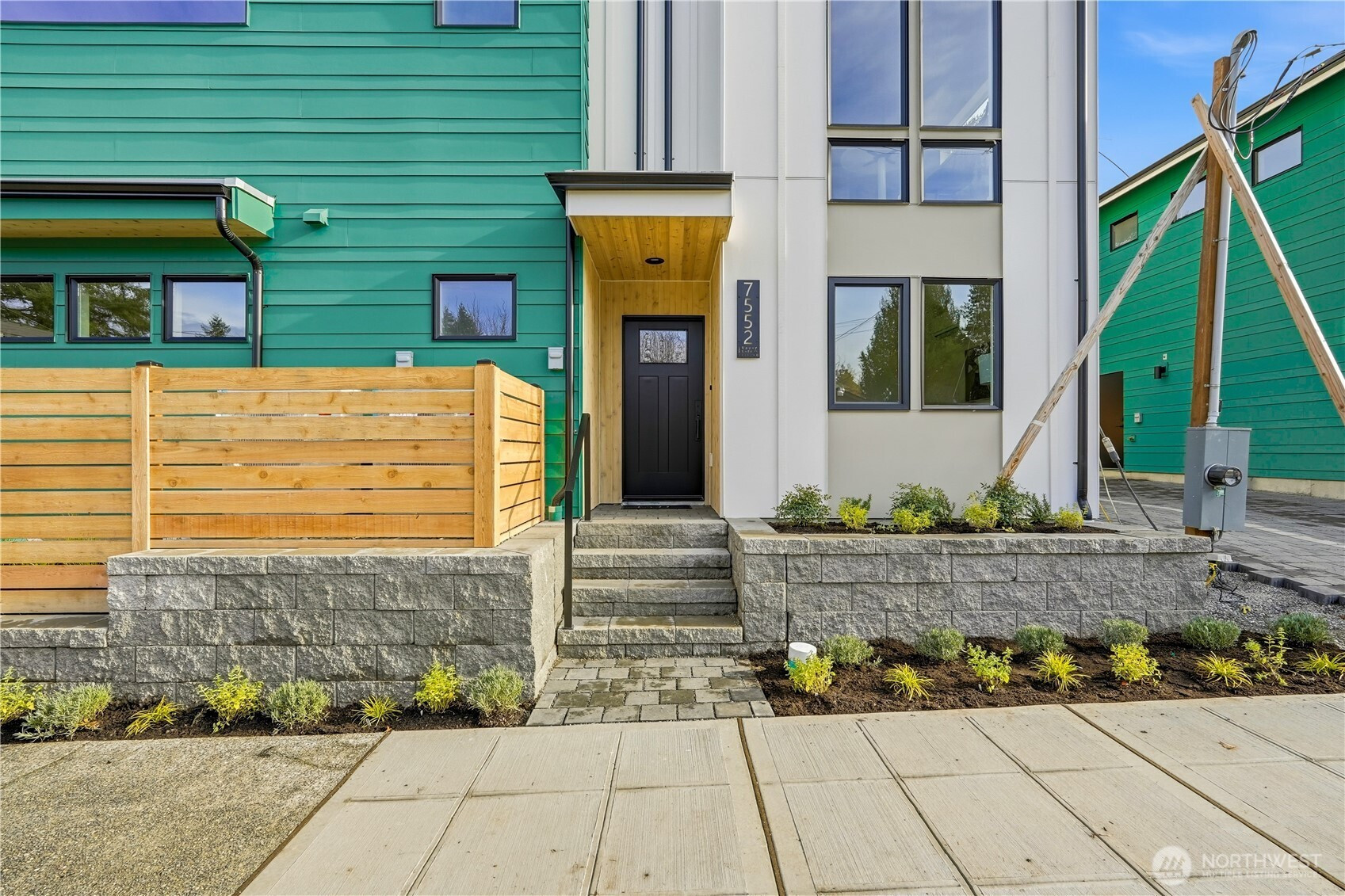 7552 39th Avenue SW, Seattle, WA 98126