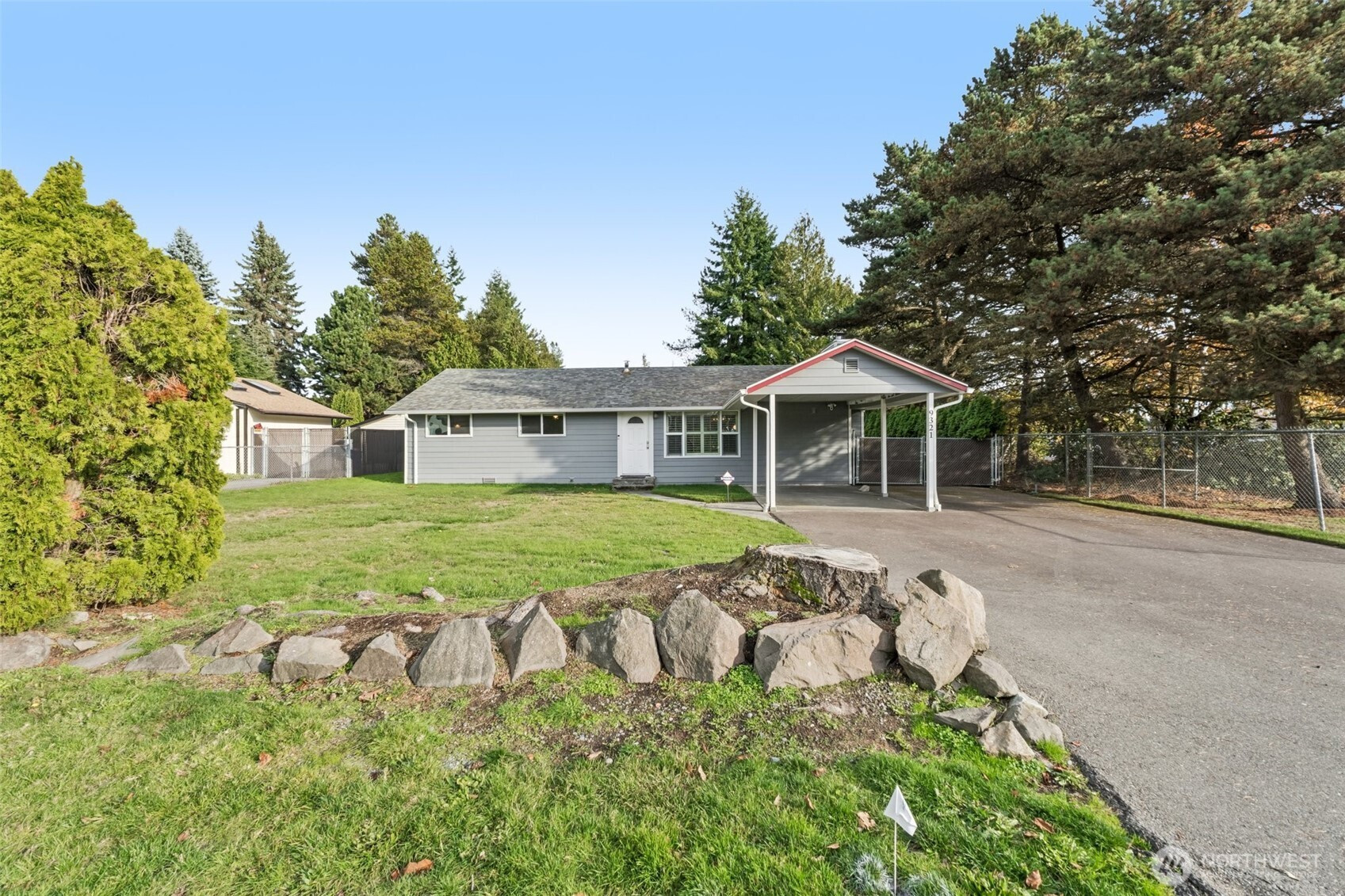 9321 Sharon Drive, Everett, WA 98204