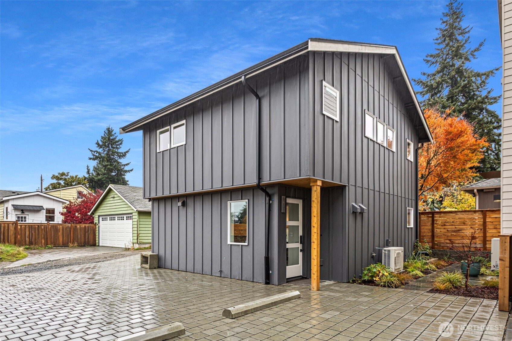 8003 25th Avenue NW, Seattle, WA 98117