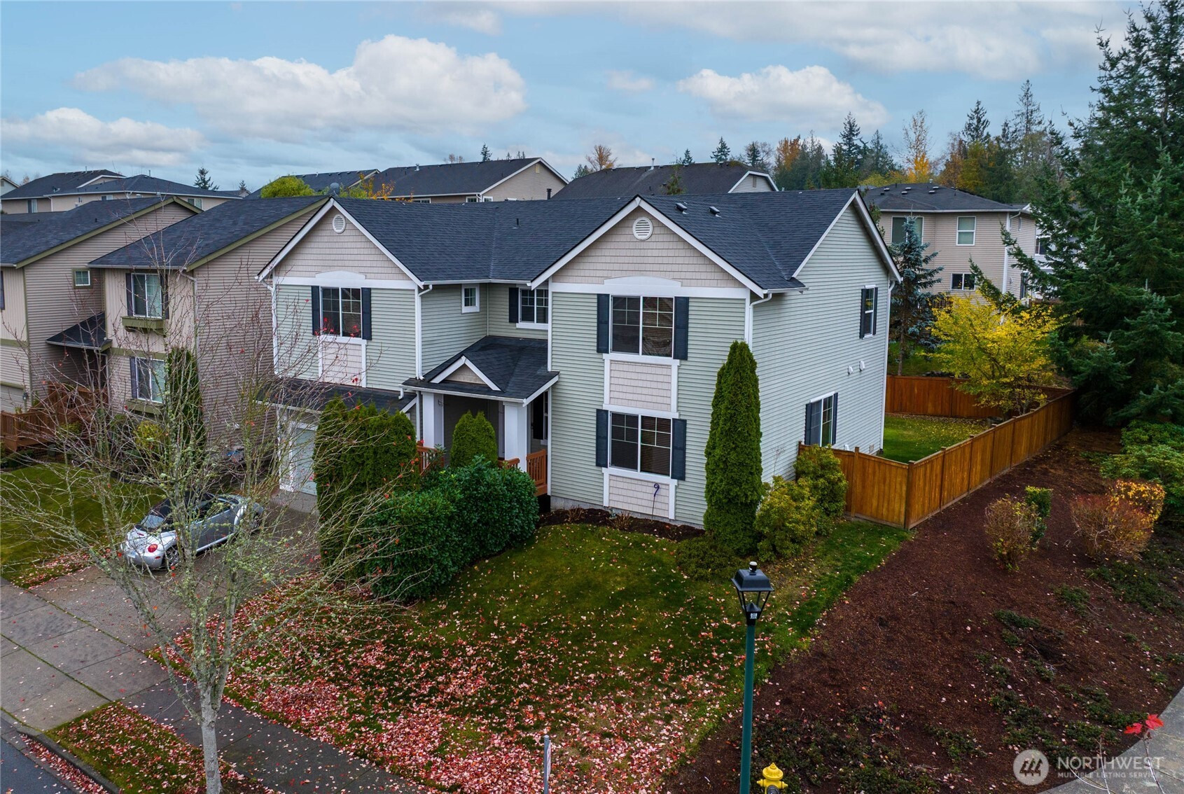 4725 Mount Baker Loop, Mount Vernon, WA 98273