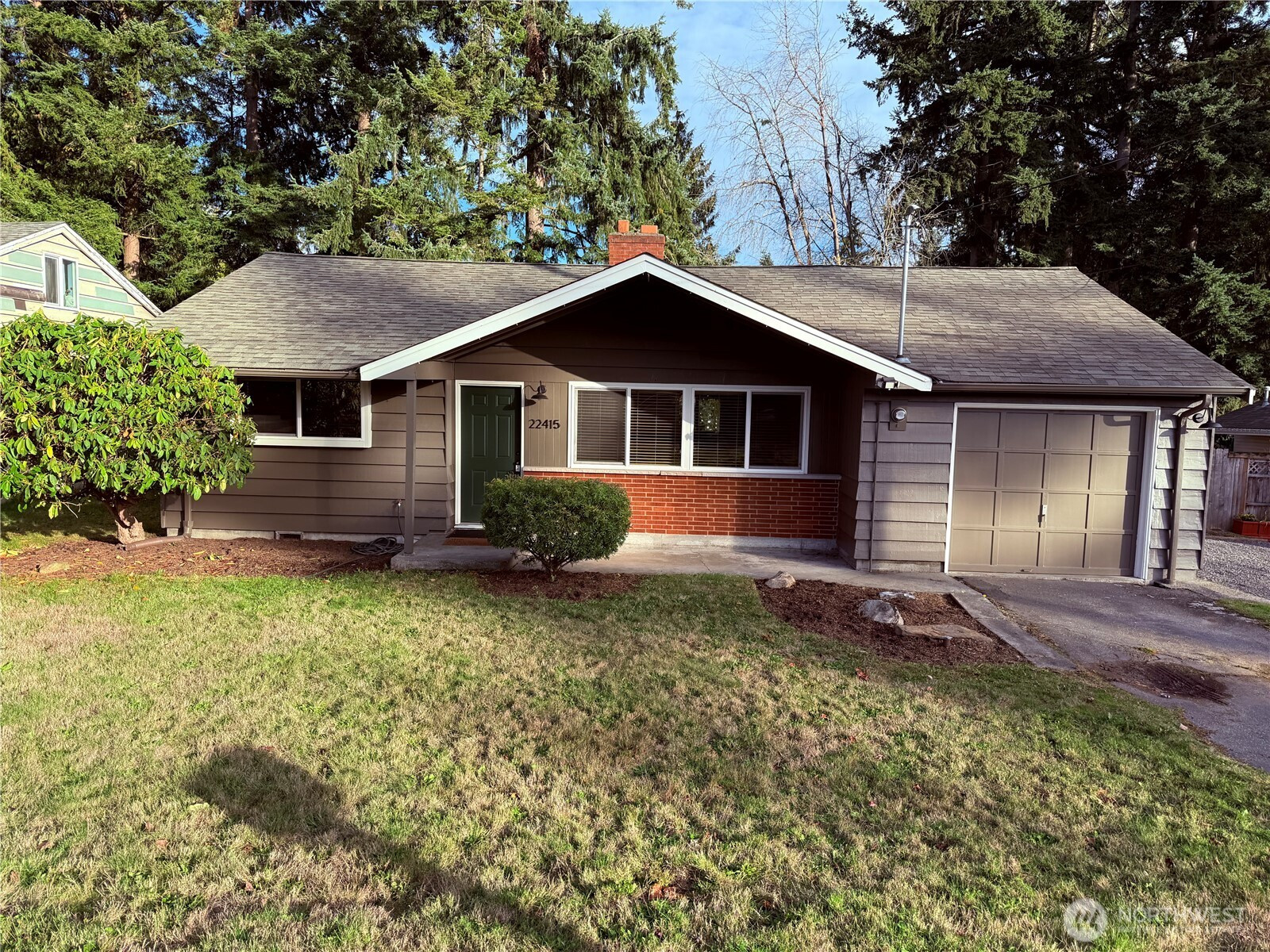 22415 73rd Place W, Edmonds, WA 98026