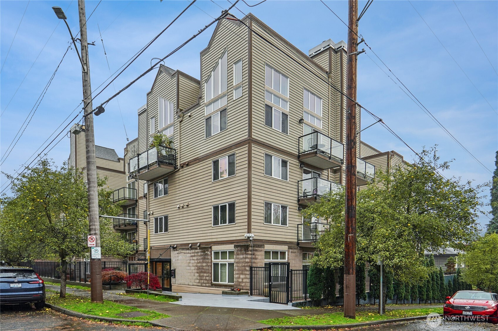 231 Belmont Avenue E, Seattle, WA 98102