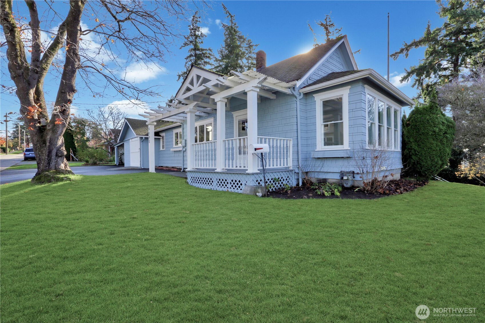 402 E Washington Street, Mount Vernon, WA 98274