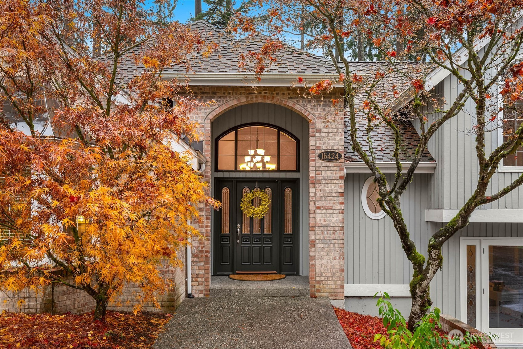 16424 NE 169th Place, Woodinville, WA 98072