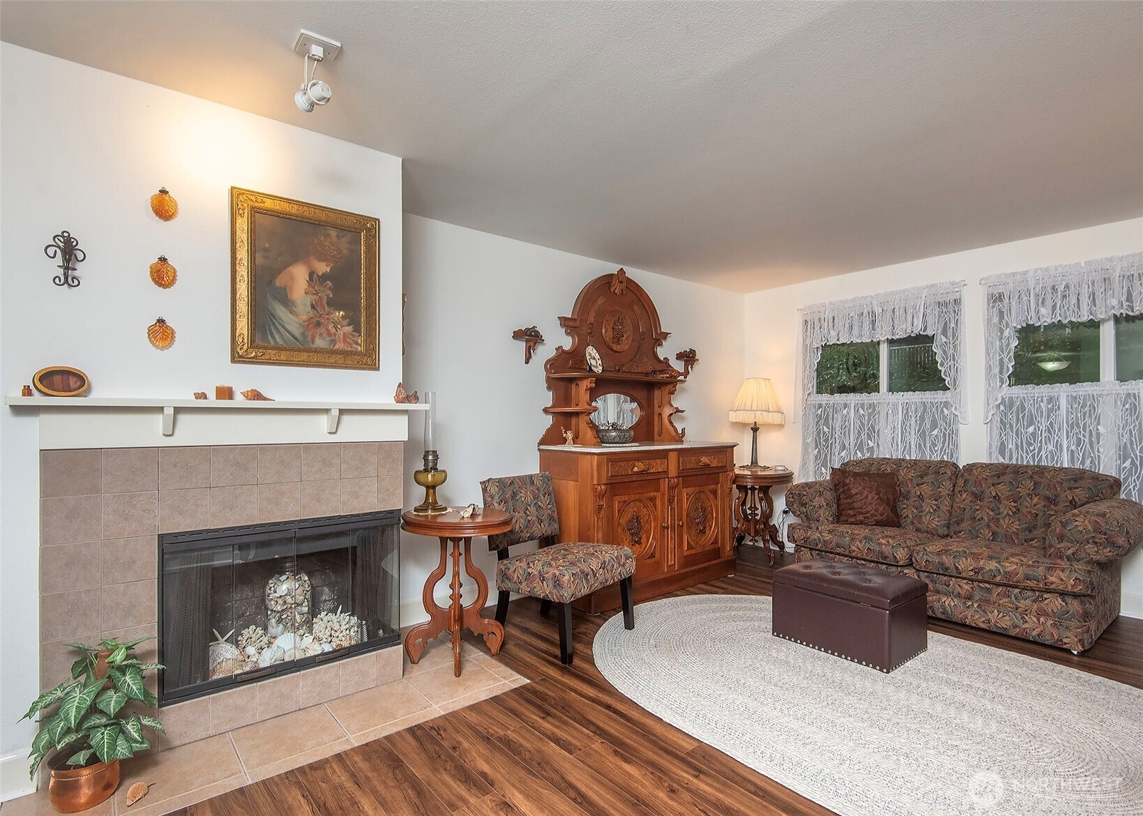 300 N 130th Street, Seattle, WA 98133