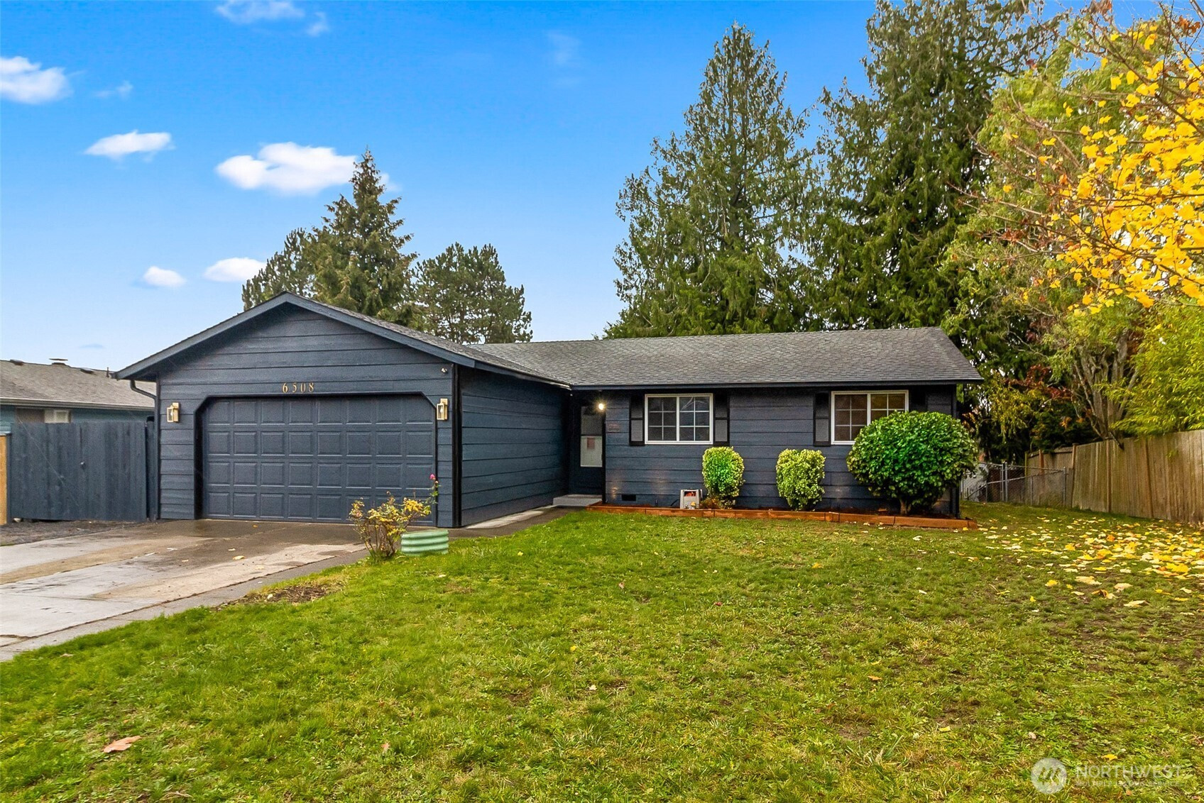 6508 66th Dr NE, Marysville, WA 98270