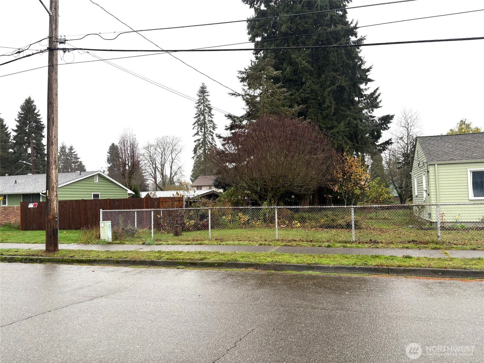 7638 S J Street, Tacoma, WA 98408