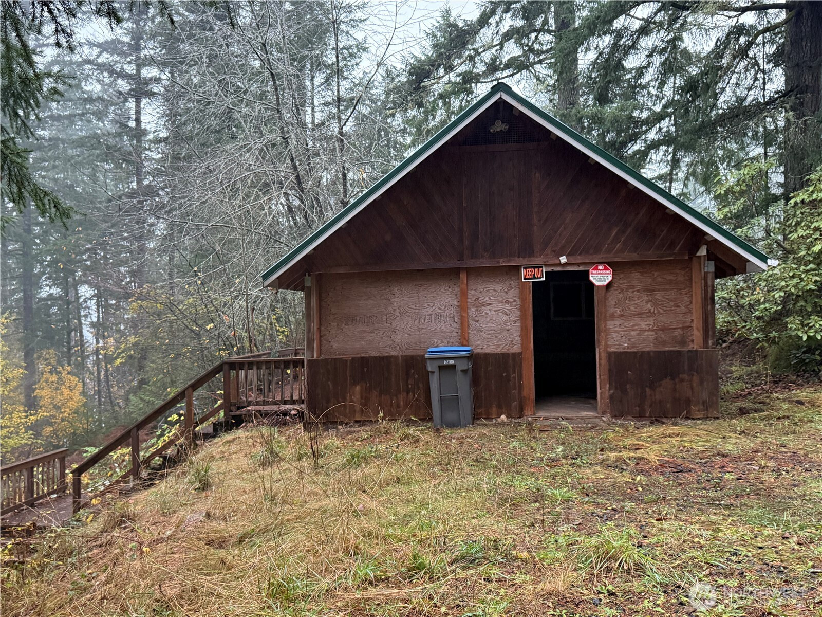 3780 S Mission Road W, Bremerton, WA 98312