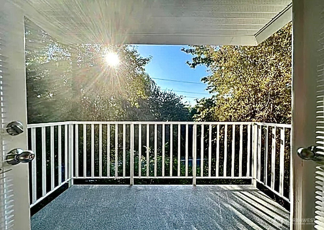 2720 118th AVE SE, Bellevue, WA 98005