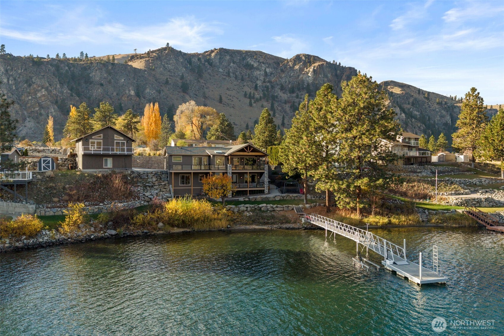 15085 N Lakeshore Drive, Entiat, WA 98822