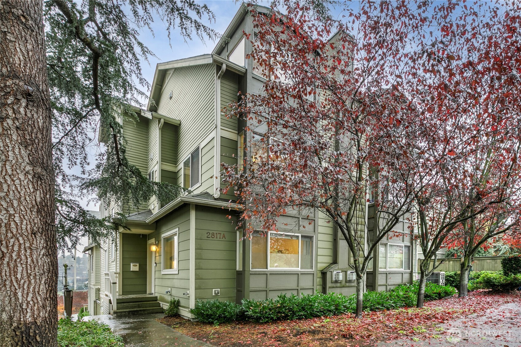 2817 114th Avenue W, Seattle, WA 98119