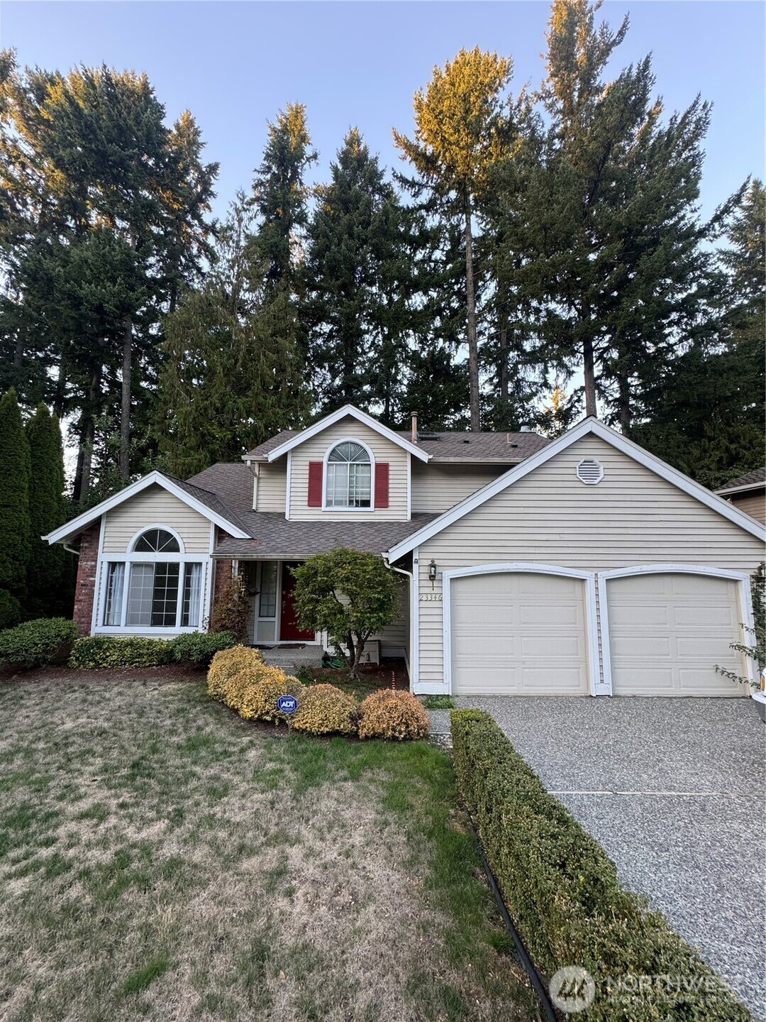 23346 NE 29th Pl, Sammamish, WA 98074