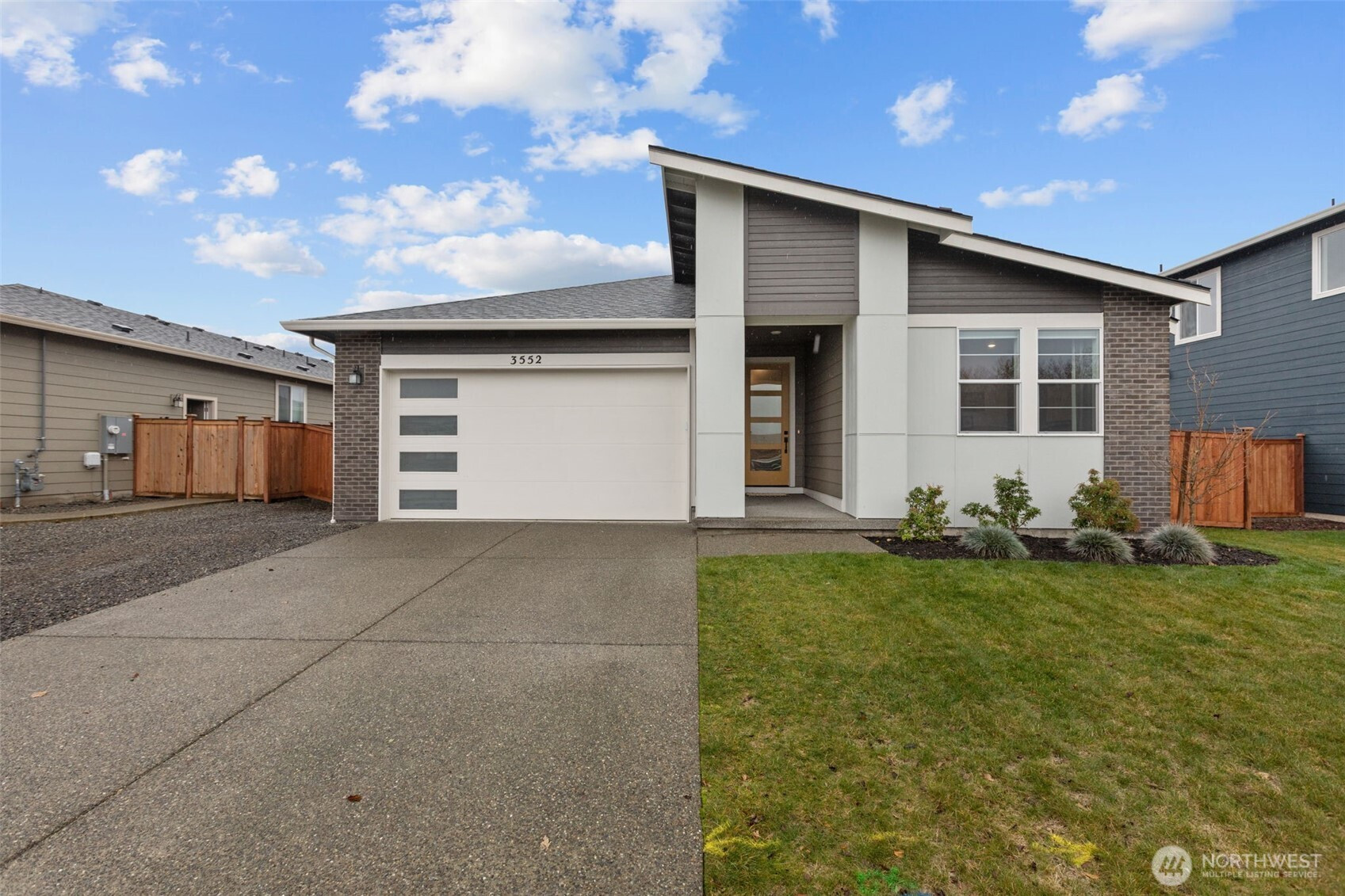 3552 Edith Avenue, Enumclaw, WA 98022