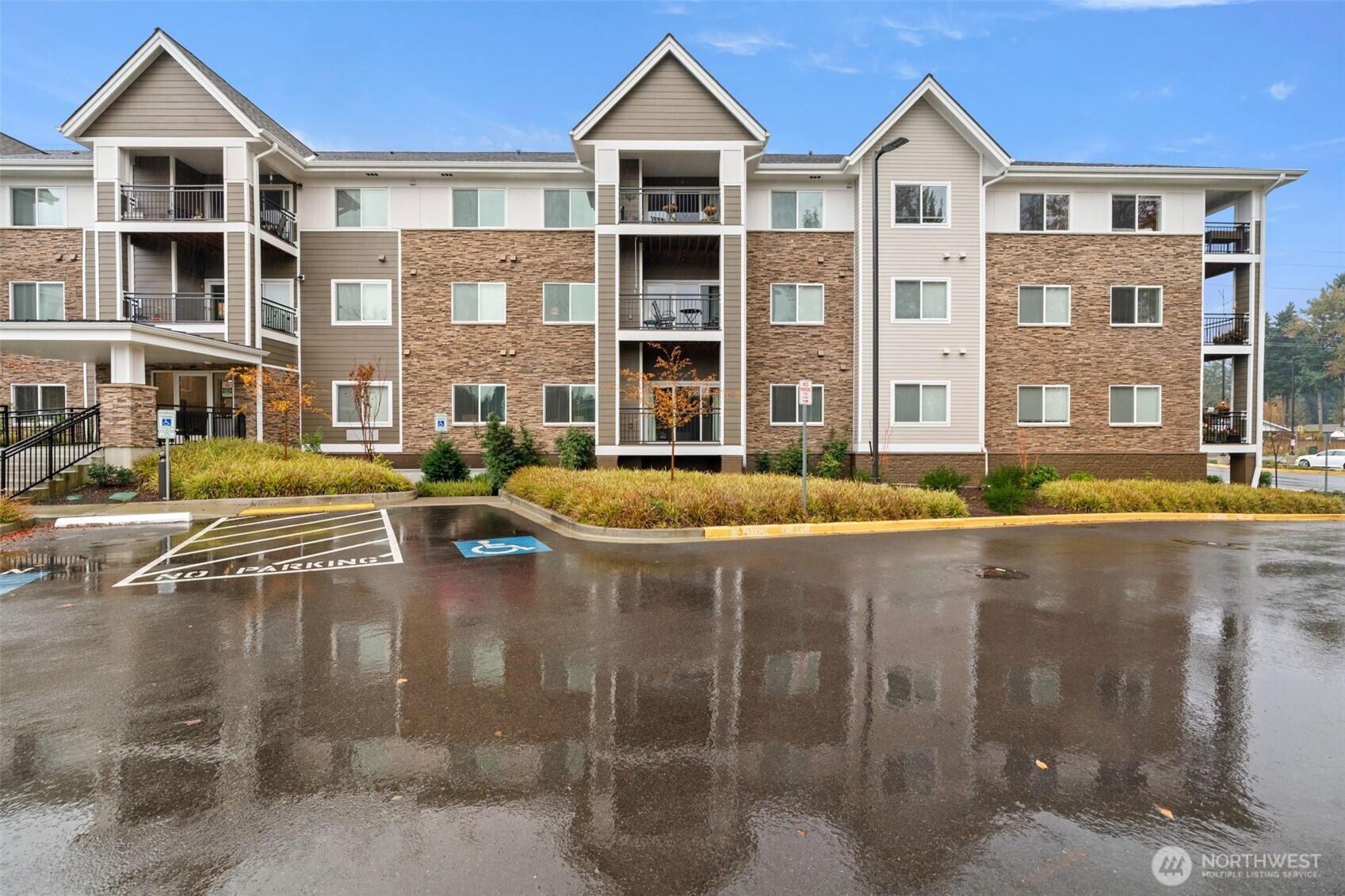 3803 17th Street SW, Puyallup, WA 98373