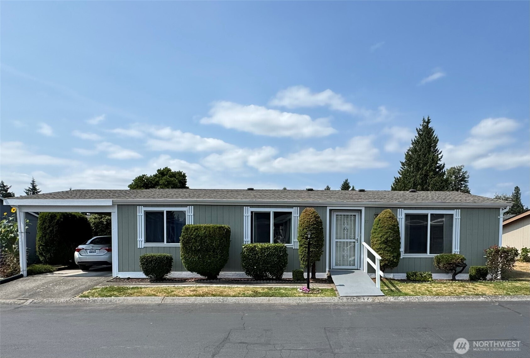 707 37th Street SE, Auburn, WA 98002