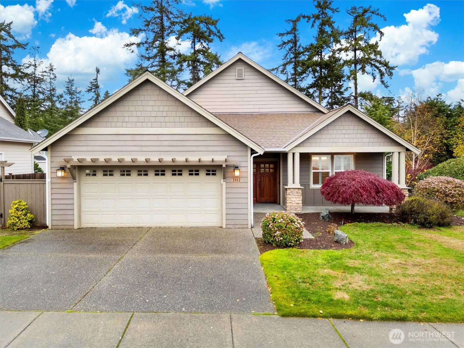2882 SW Fairway Point Drive, Oak Harbor, WA 98277