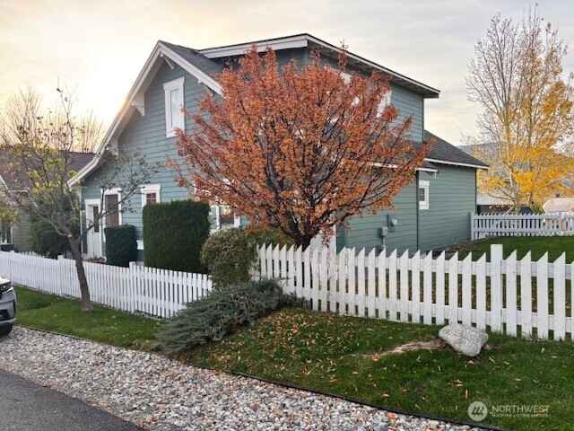 103 Firerock Lane, Oroville, WA 98844