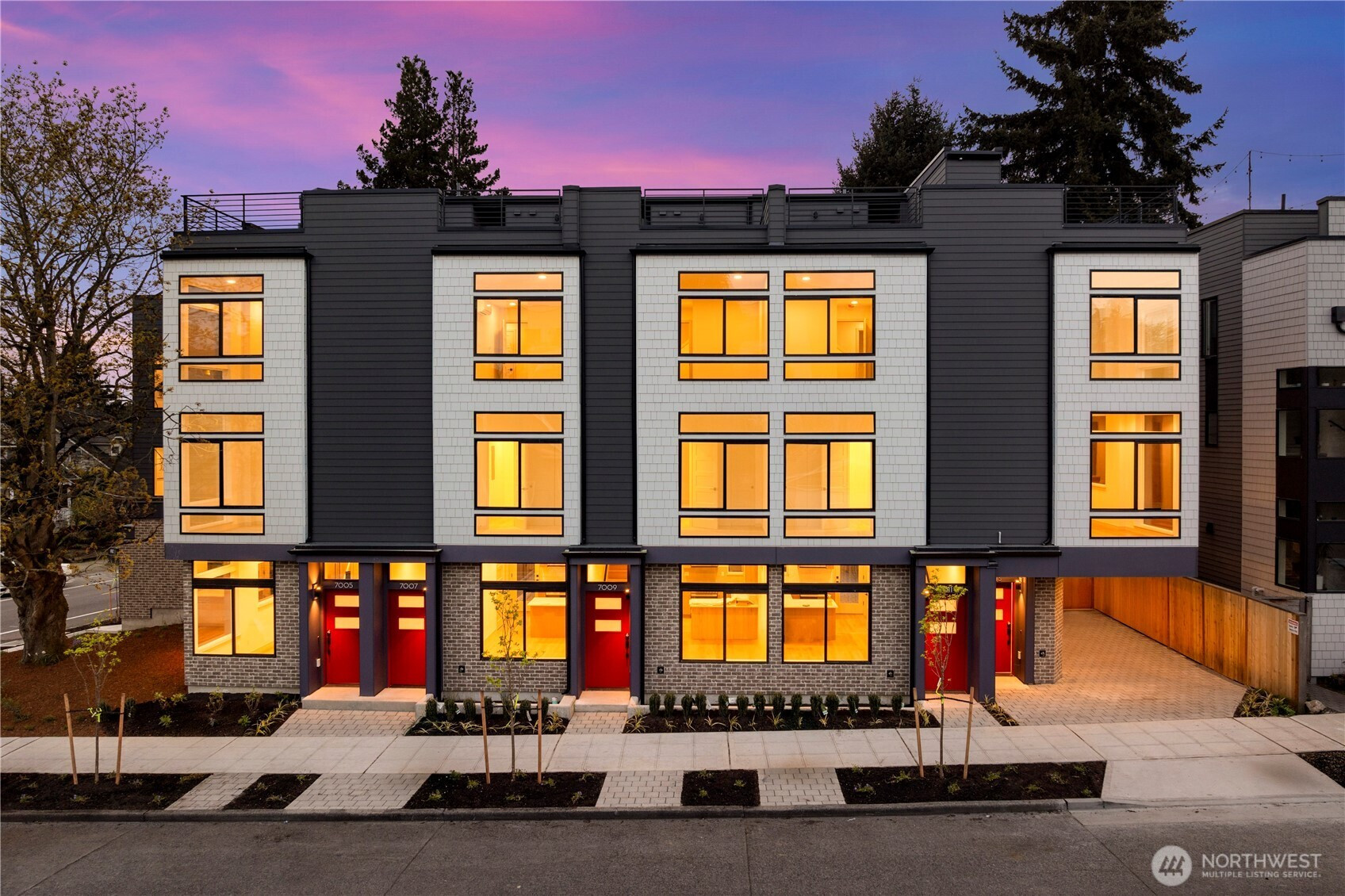 7005 9th Avenue NE, Seattle, WA 98115