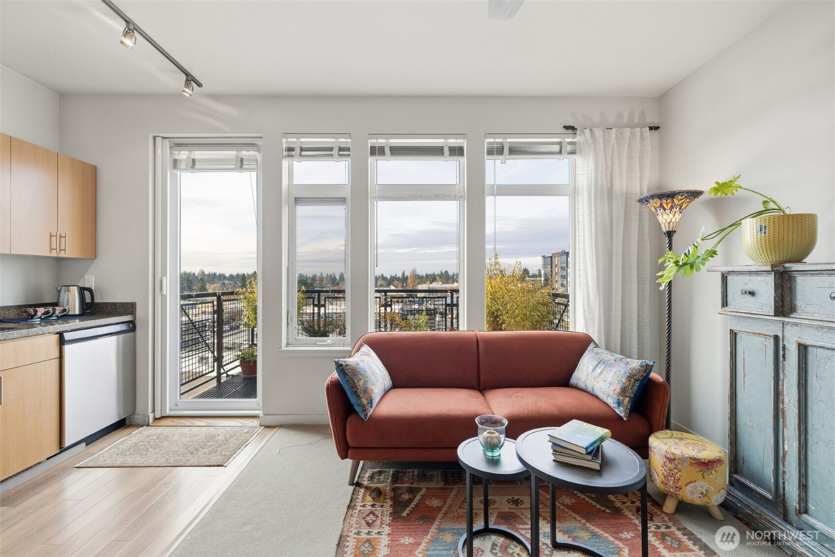 15100 6th Avenue SW, Burien, WA 98166