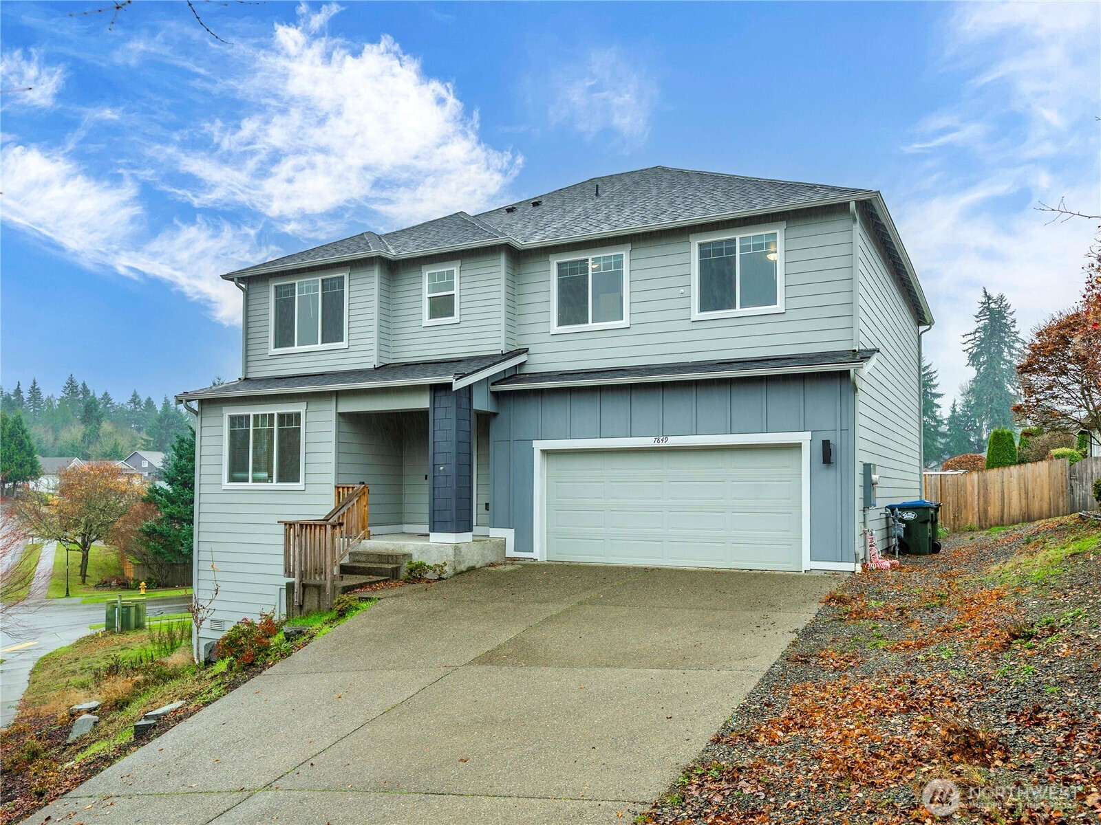 7849 Riverview Court SE, Tumwater, WA 98501