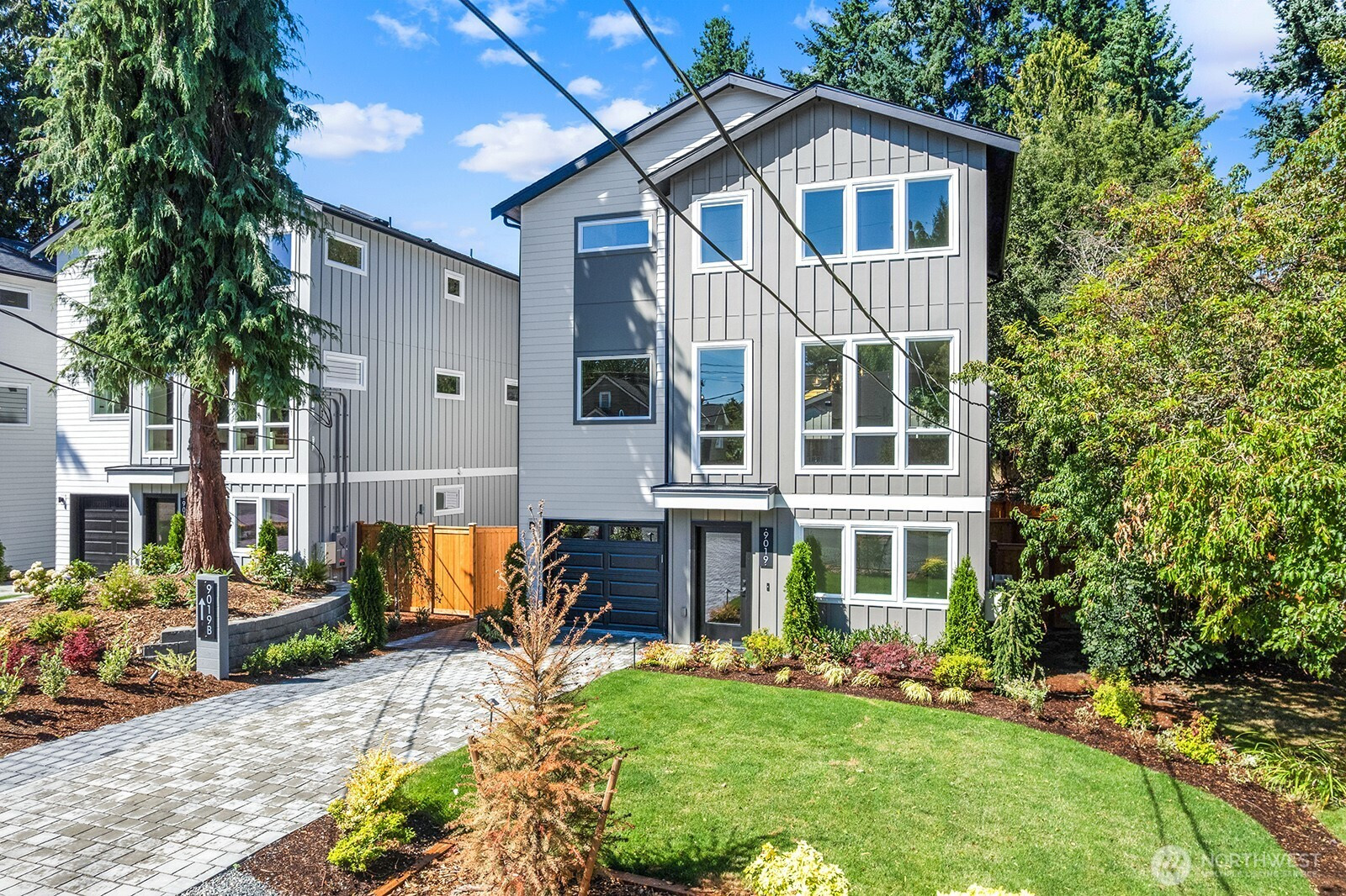 9019 Dibble Avenue NW, Seattle, WA 98117