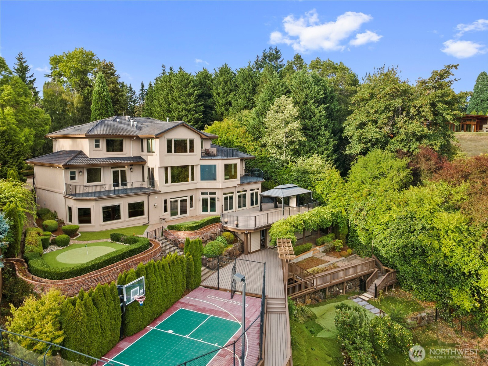7909 78th Avenue SE, Mercer Island, WA 98040