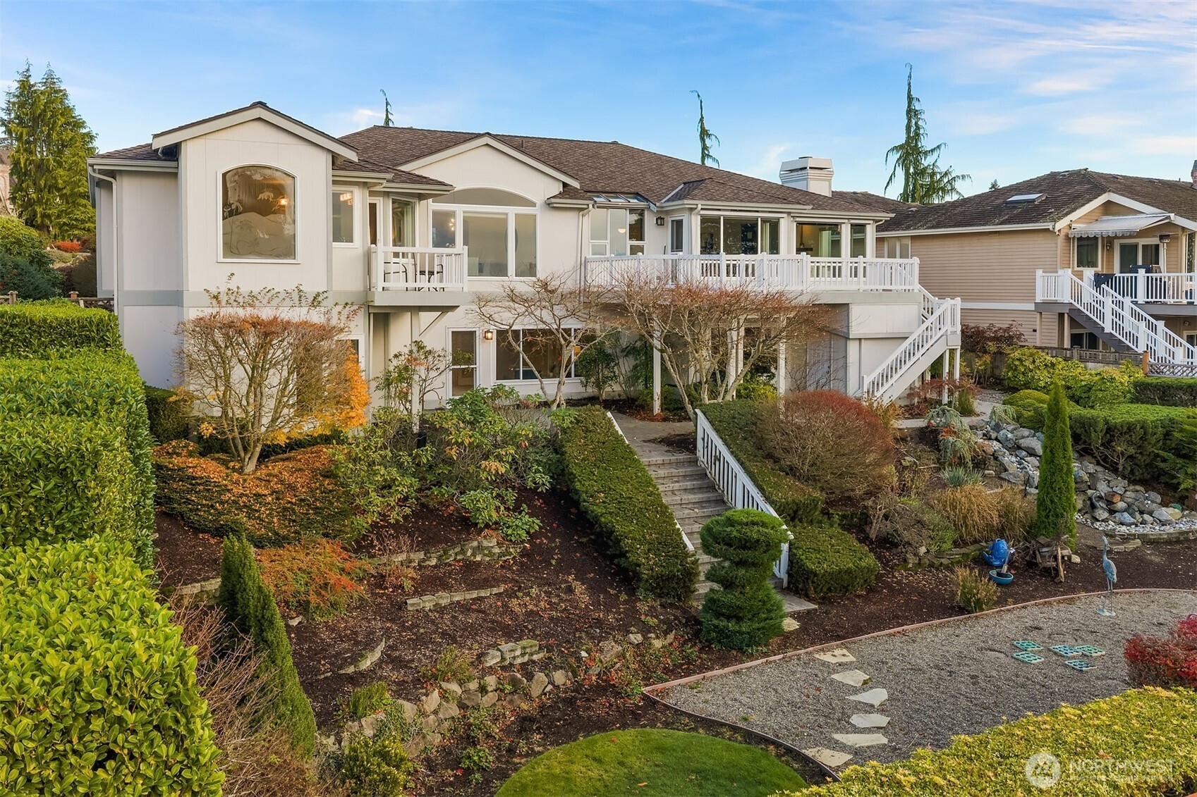 5730 94th Place SW, Mukilteo, WA 98275