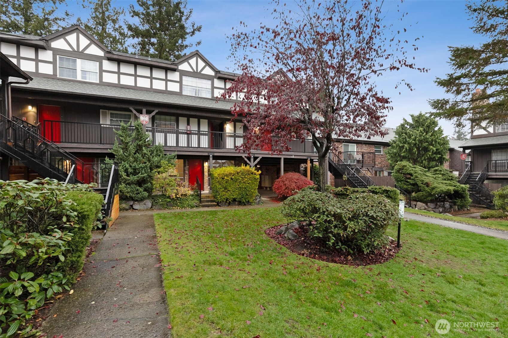 3425 S 176th Street, SeaTac, WA 98188