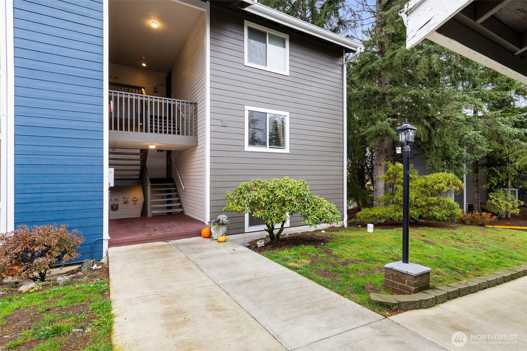 20161 Vikings Crest Loop NE, Poulsbo, WA 98370