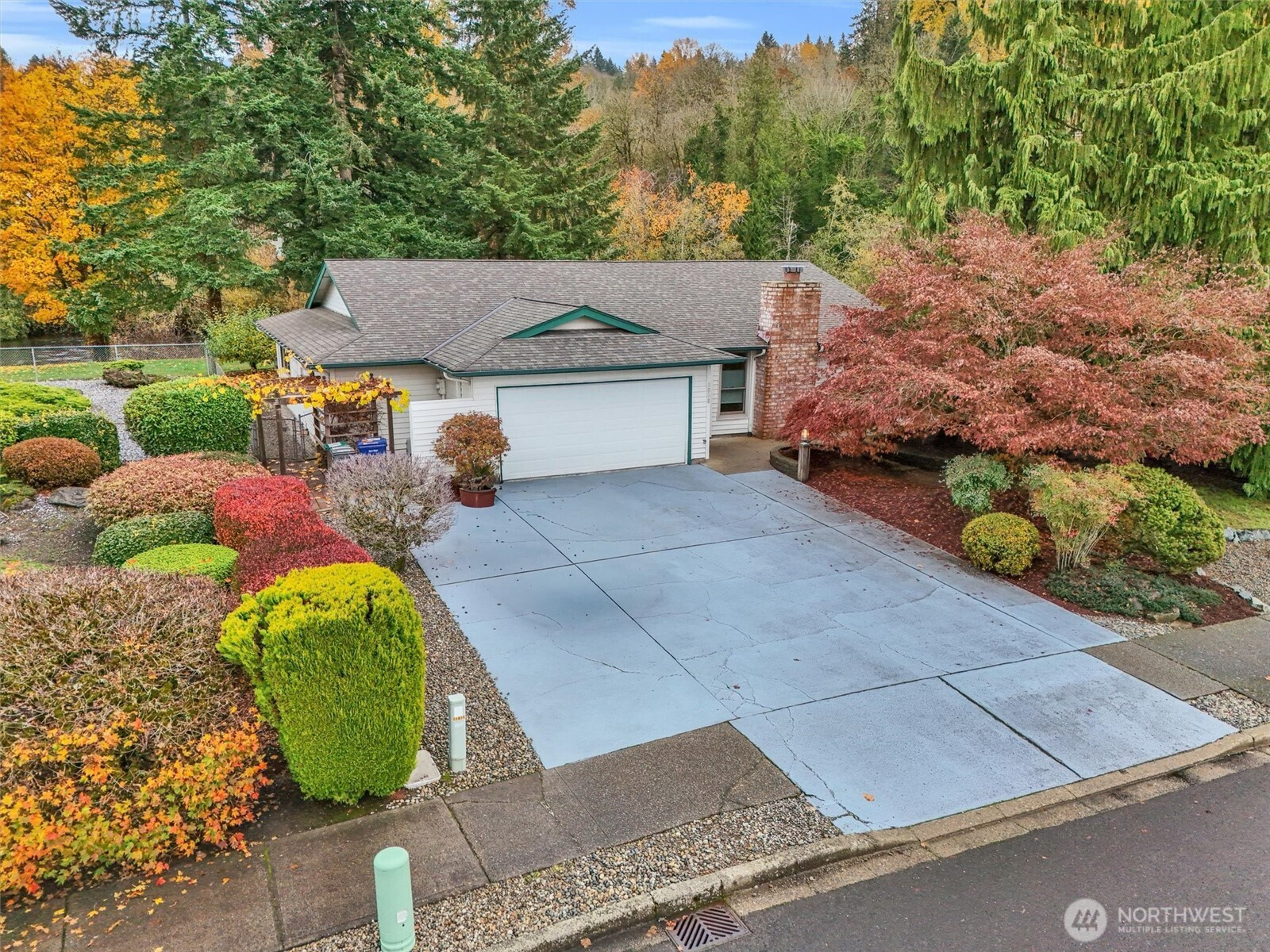 1808 Riverview Drive NE, Auburn, WA 98002