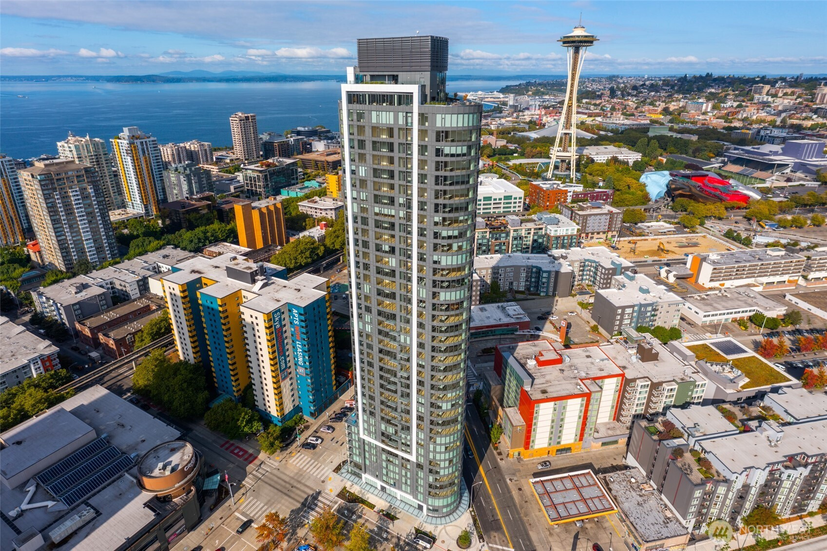 2510 6th Avenue, Seattle, WA 98121