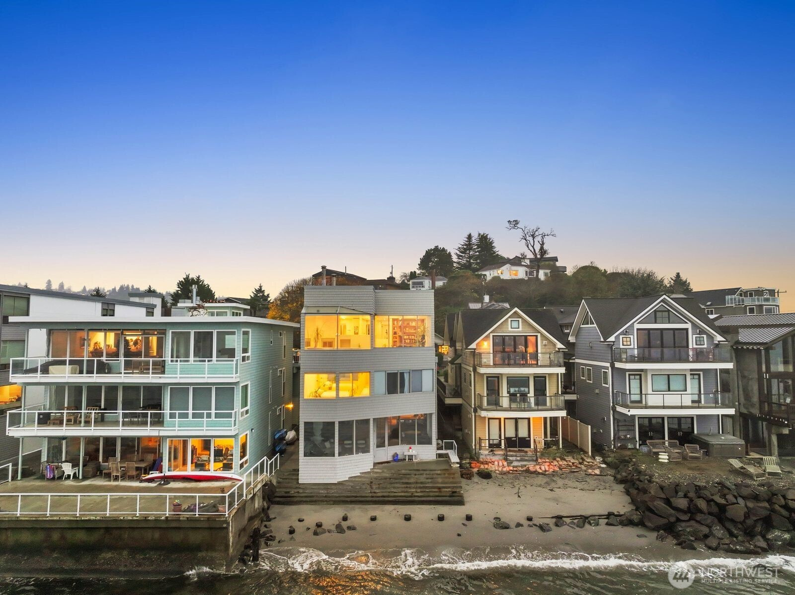 3089 Alki Avenue SW, Seattle, WA 98116