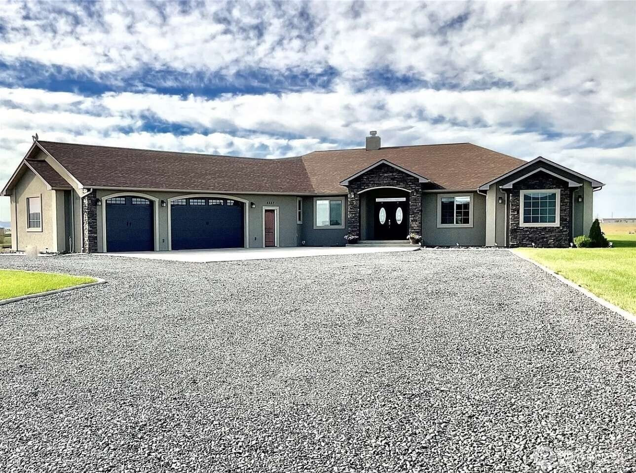 4337 Road 7.4 NE, Moses Lake, WA 98837