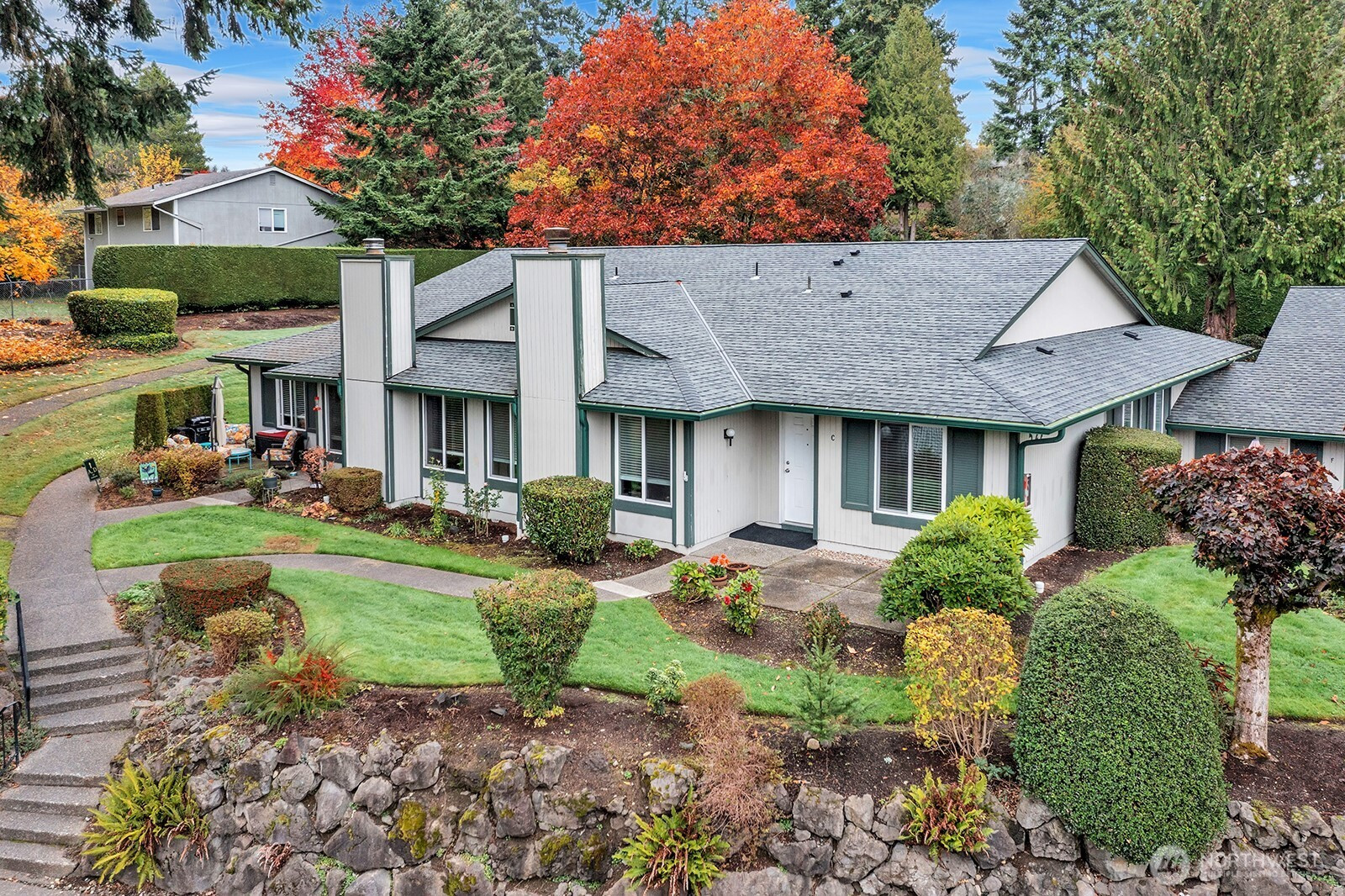 527 S 323rd Place, Federal Way, WA 98003