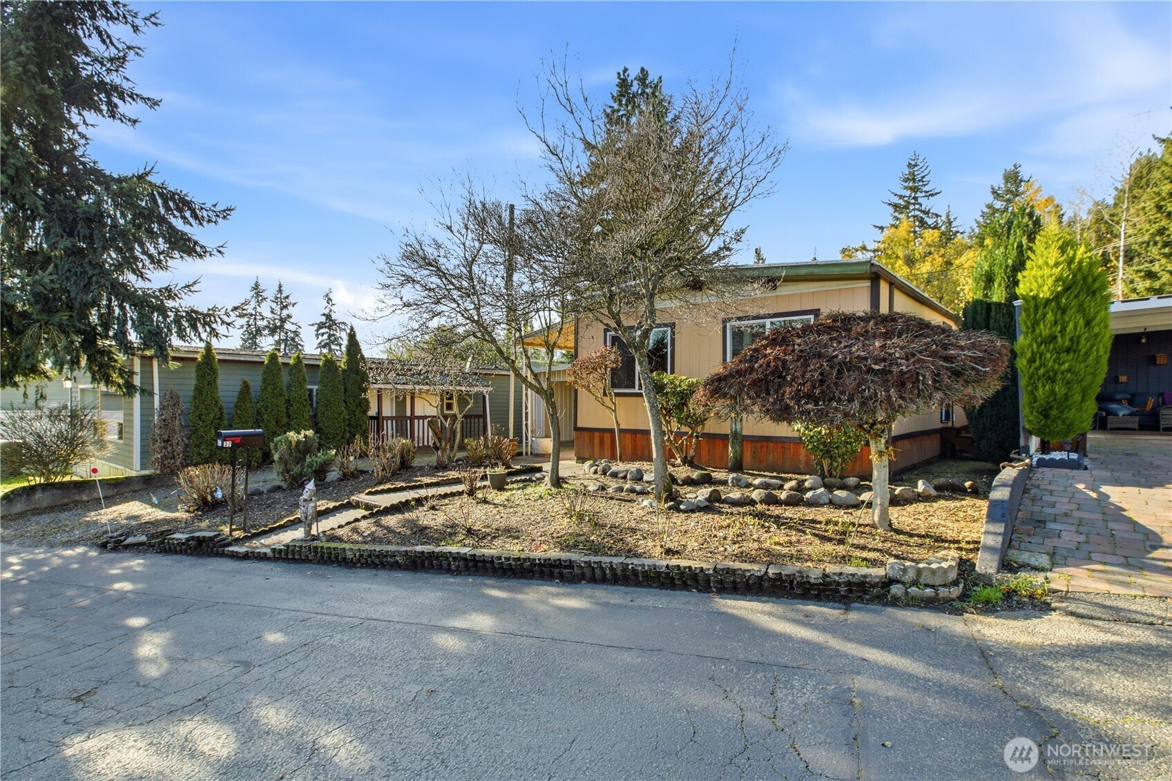 7311 Chambers Creek Road W, University Place, WA 98467