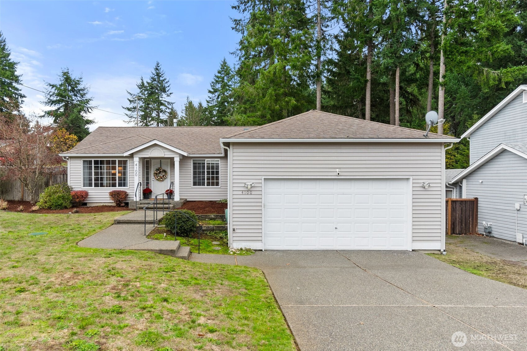4100 Arbor Drive SE, Lacey, WA 98503
