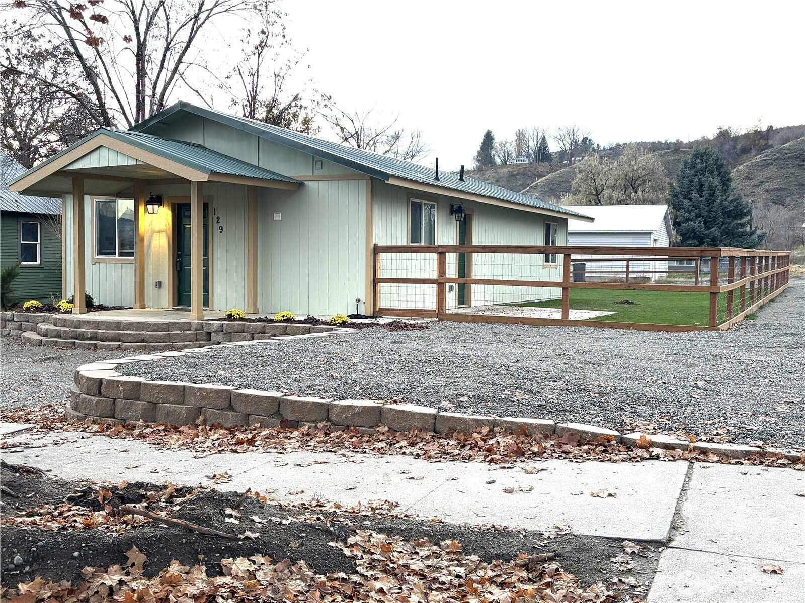 129 Cedar Street N, Omak, WA 98841