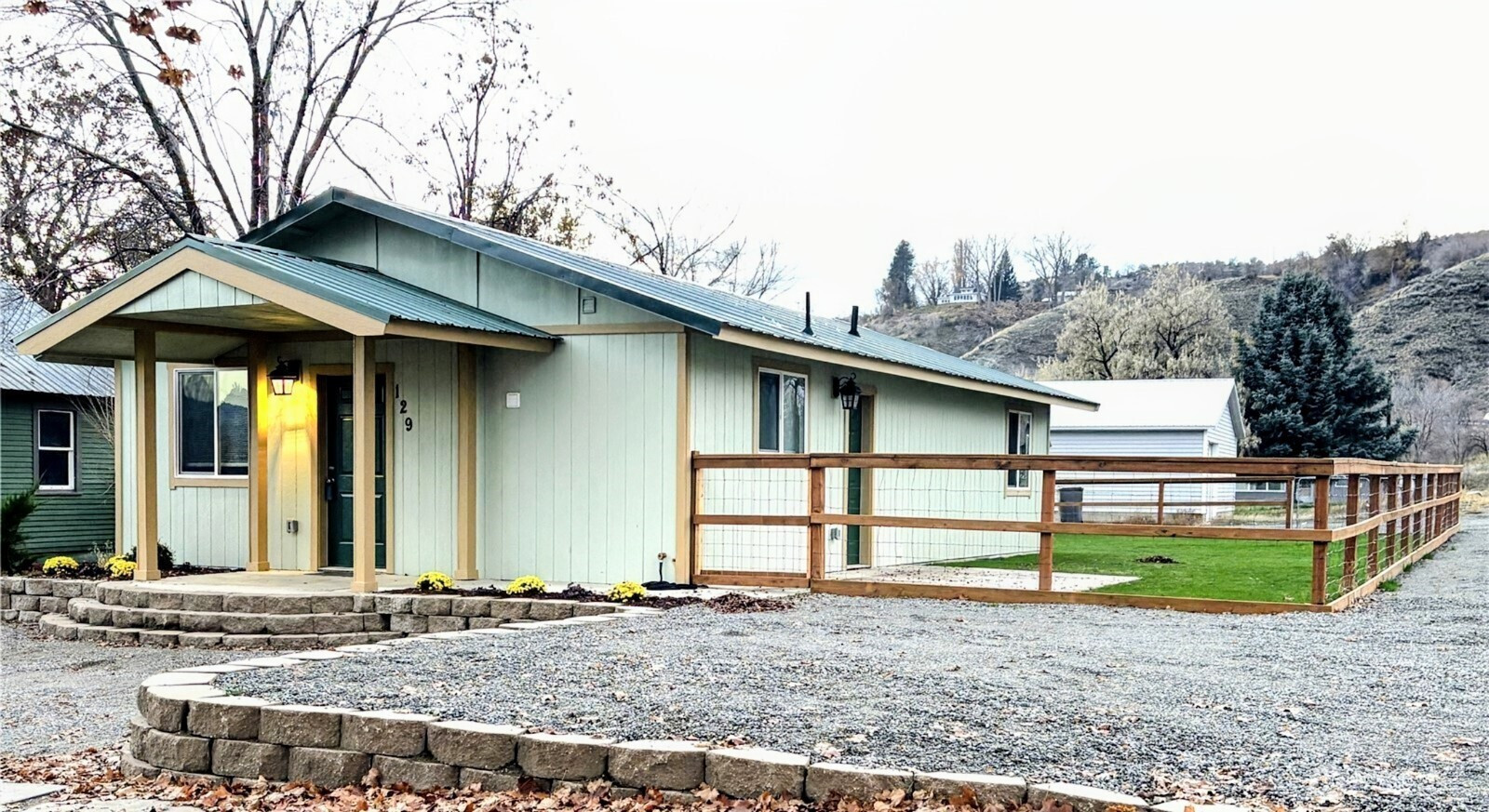 129 Cedar Street N, Omak, WA 98841