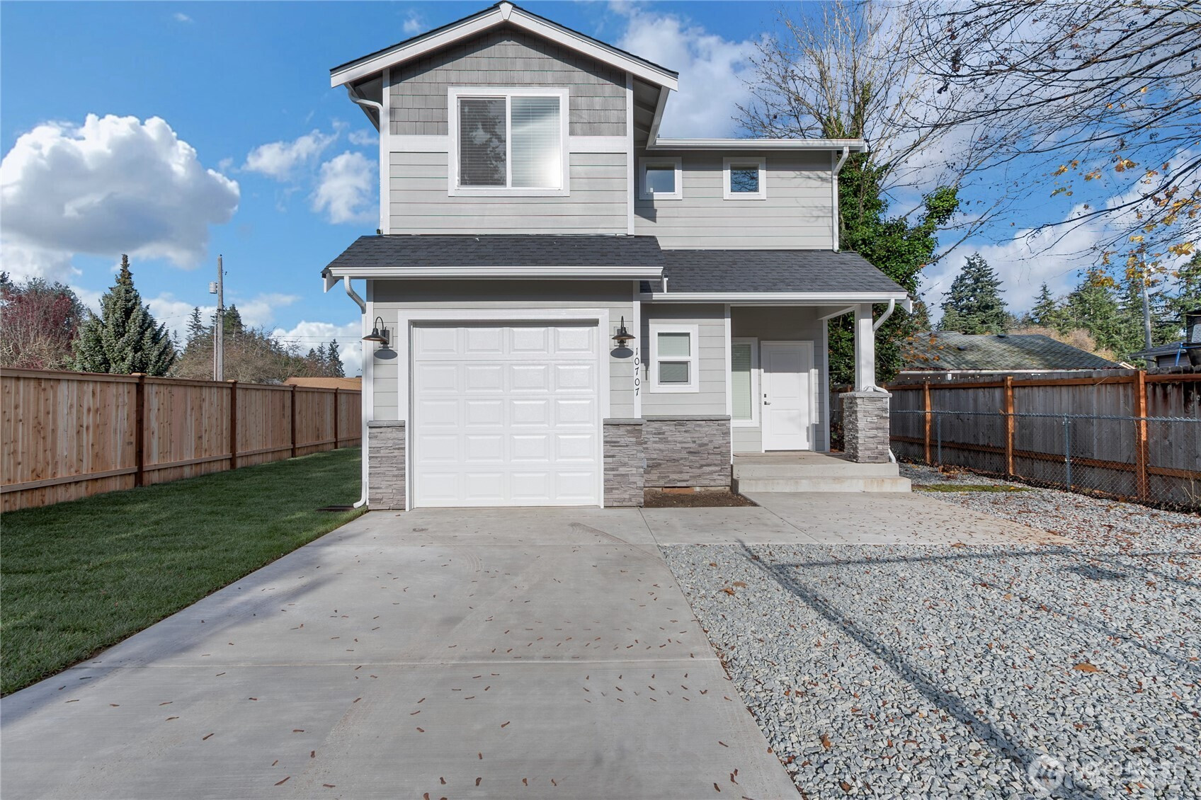 10707 8th Ave Ct S, Tacoma, WA 98444
